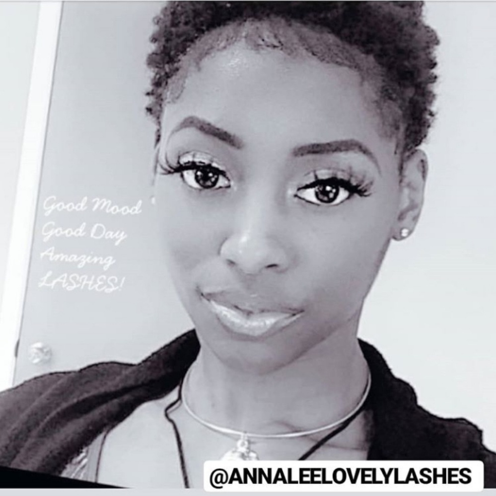 $10 Off ** HOST PICK!⭐️ Best Lashes - Picture 2 of 3
